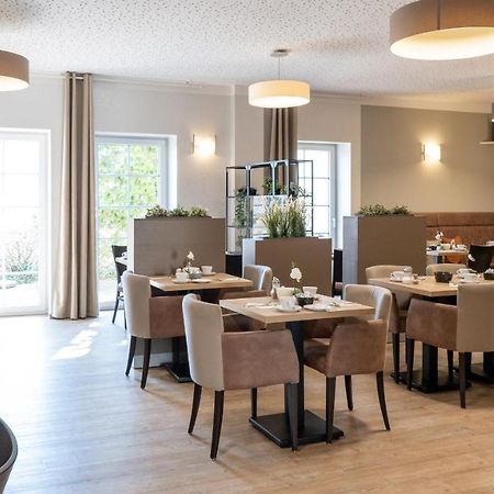 Hotel Am Uenglinger Tor Stendal Εξωτερικό φωτογραφία