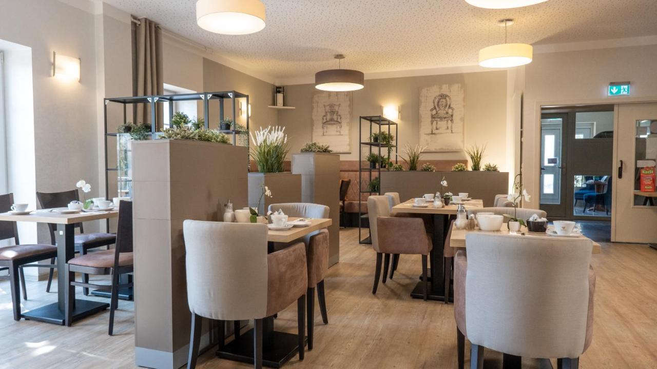 Hotel Am Uenglinger Tor Stendal Εξωτερικό φωτογραφία