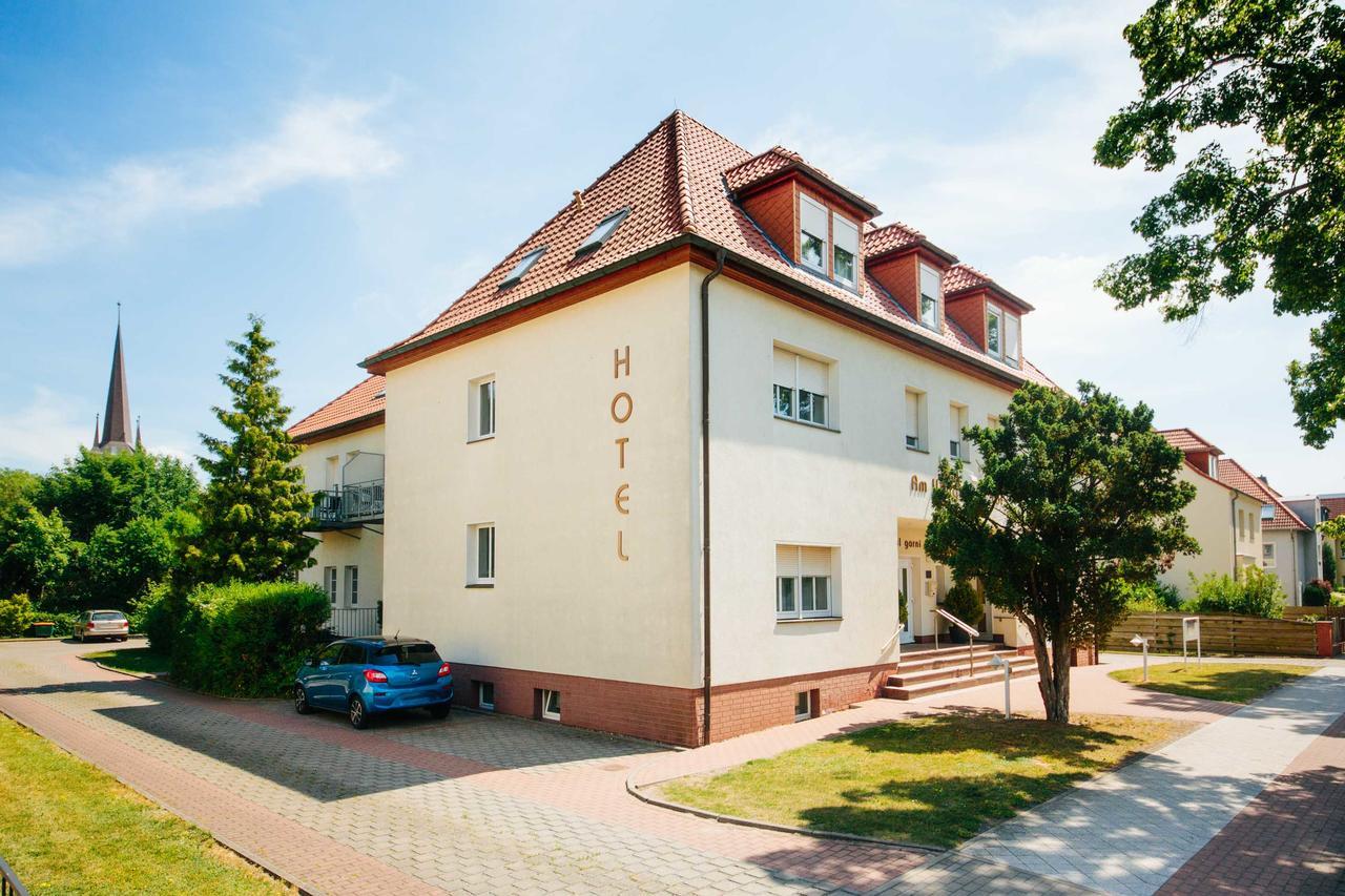 Hotel Am Uenglinger Tor Stendal Εξωτερικό φωτογραφία